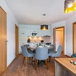 Haus Bergblick By Alpentravel דירה *