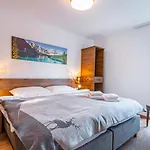 Haus Bergblick By Alpentravel