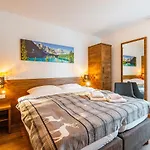 Haus Bergblick By Alpentravel *