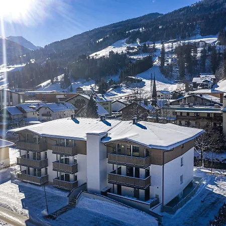 Haus Bergblick By Alpentravel *