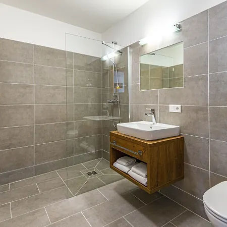 Haus Bergblick By Alpentravel Appartement